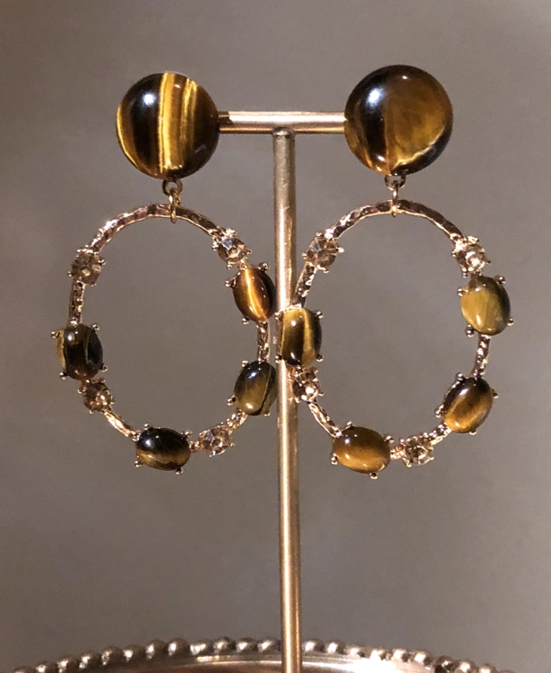 gaatjes voor oorbellen